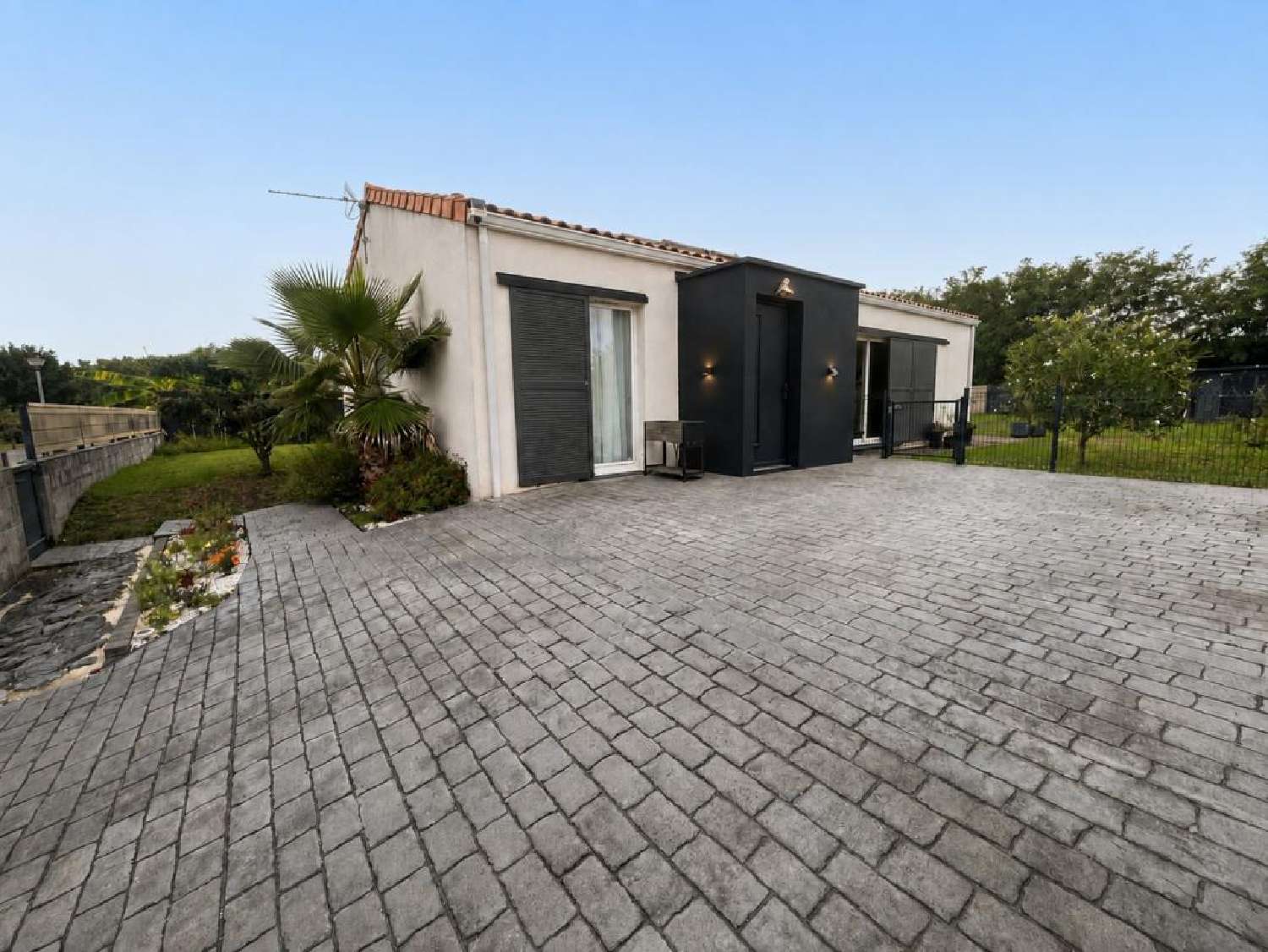 for sale house Saint-Laurent-Médoc Gironde 2