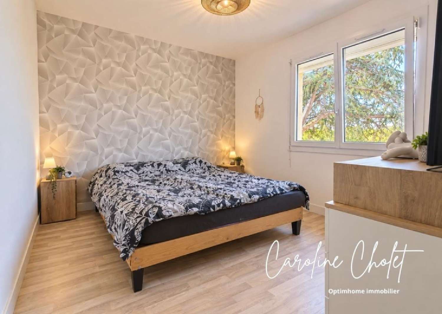for sale house Saint-Médard-de-Guizières Gironde 8