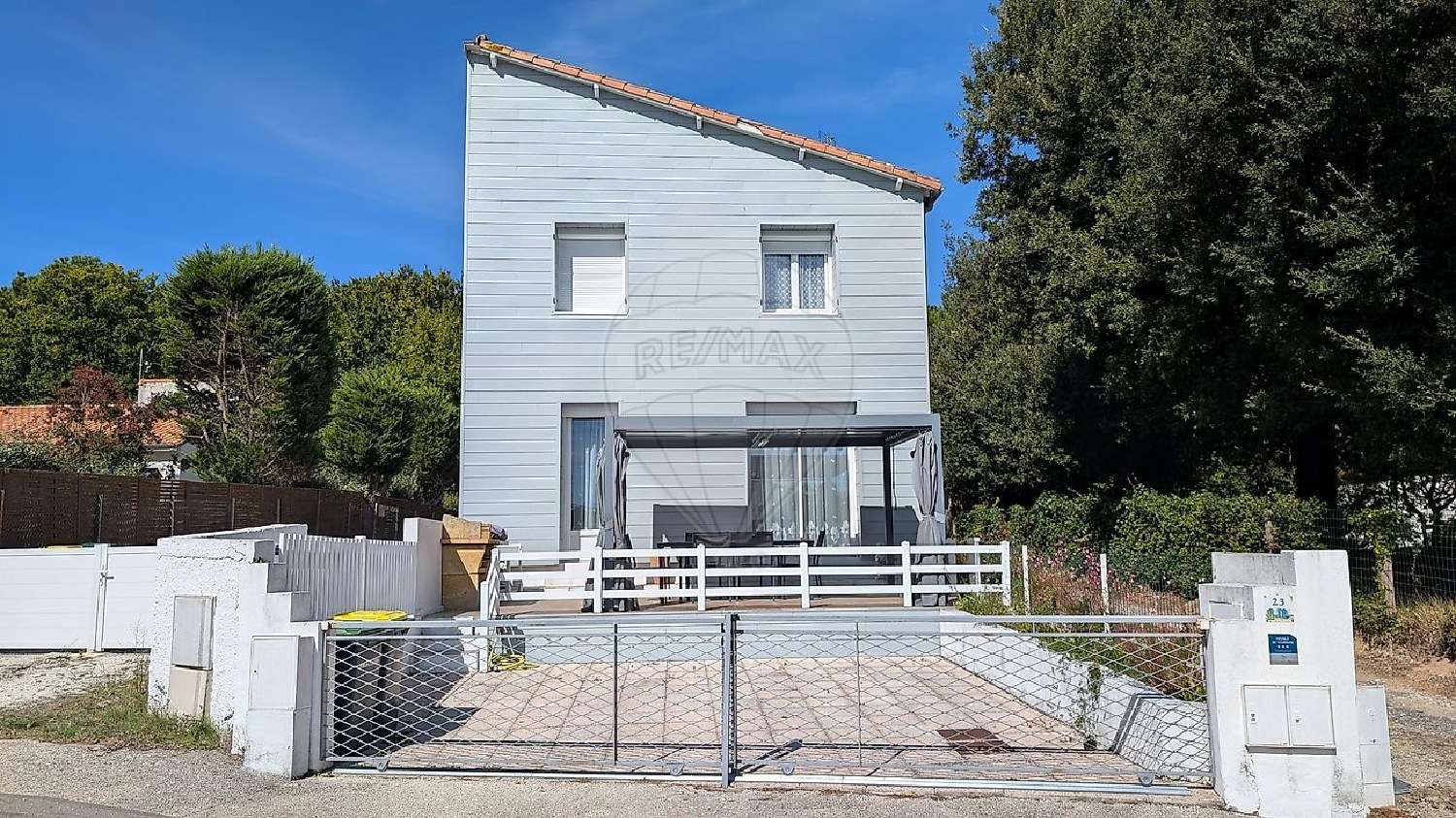 for sale house Saint-Palais-sur-Mer Charente-Maritime 2