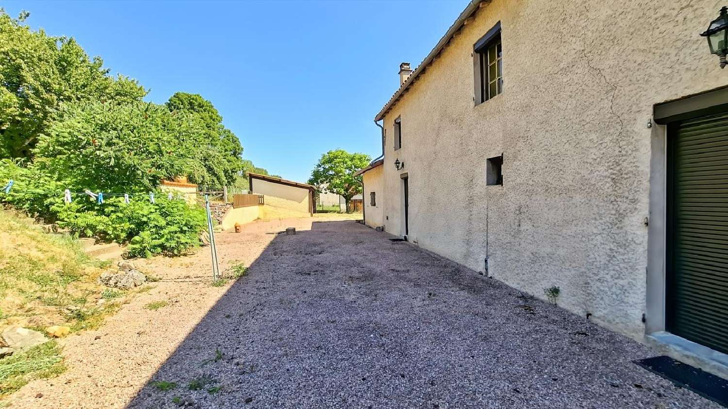 à vendre maison Saint-Priest-Bramefant Puy-de-Dôme 6