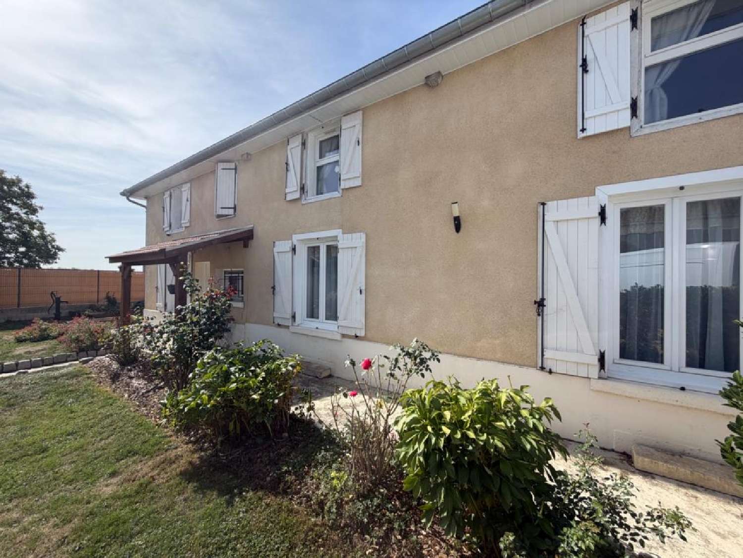 for sale house Saint-Vrain Marne 1