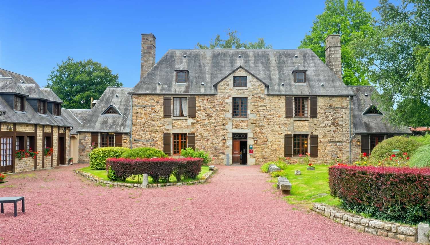  for sale house Sainte-Cécile Manche 2