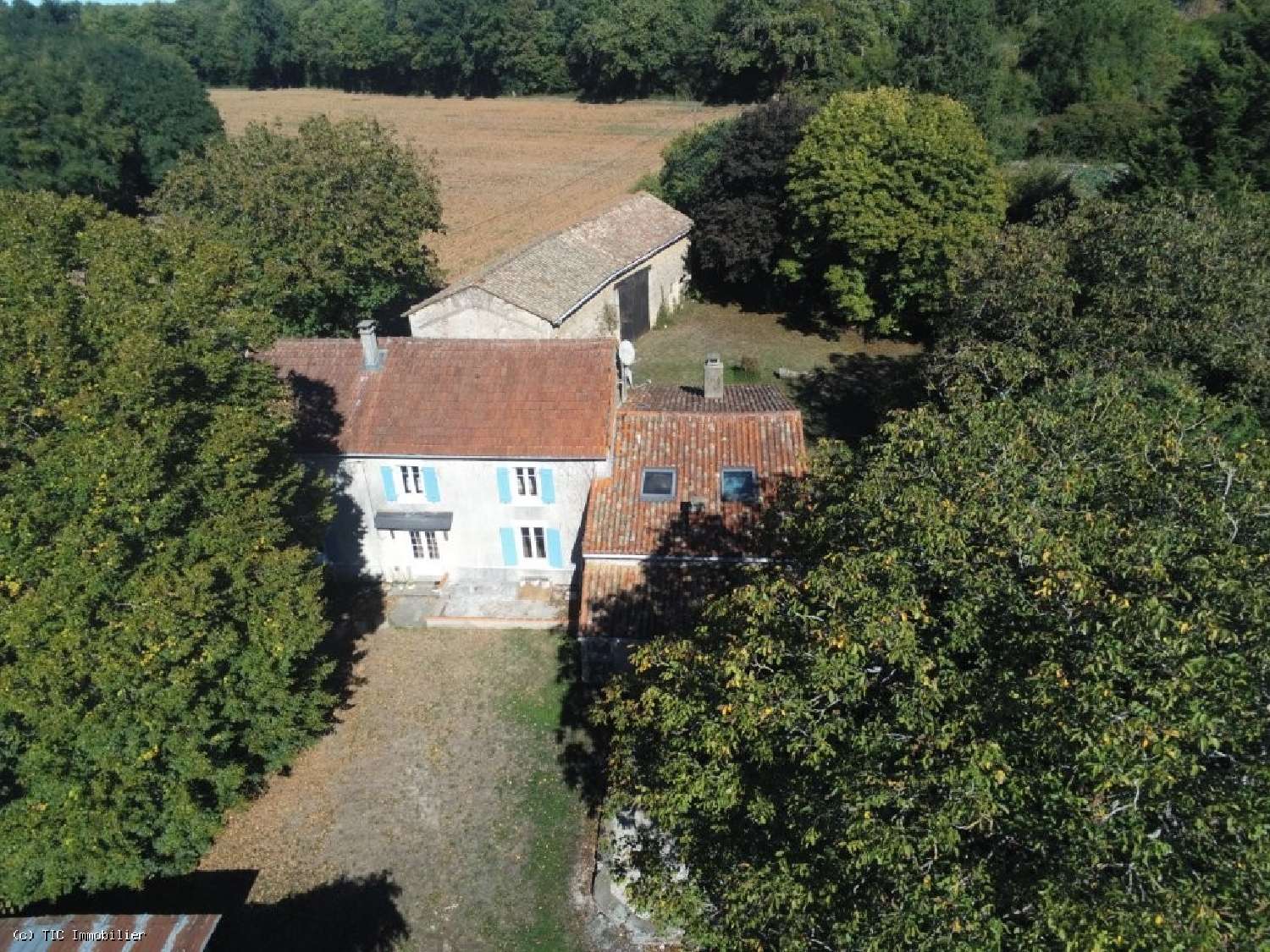 à vendre maison Sauzé-Vaussais Deux-Sèvres 2
