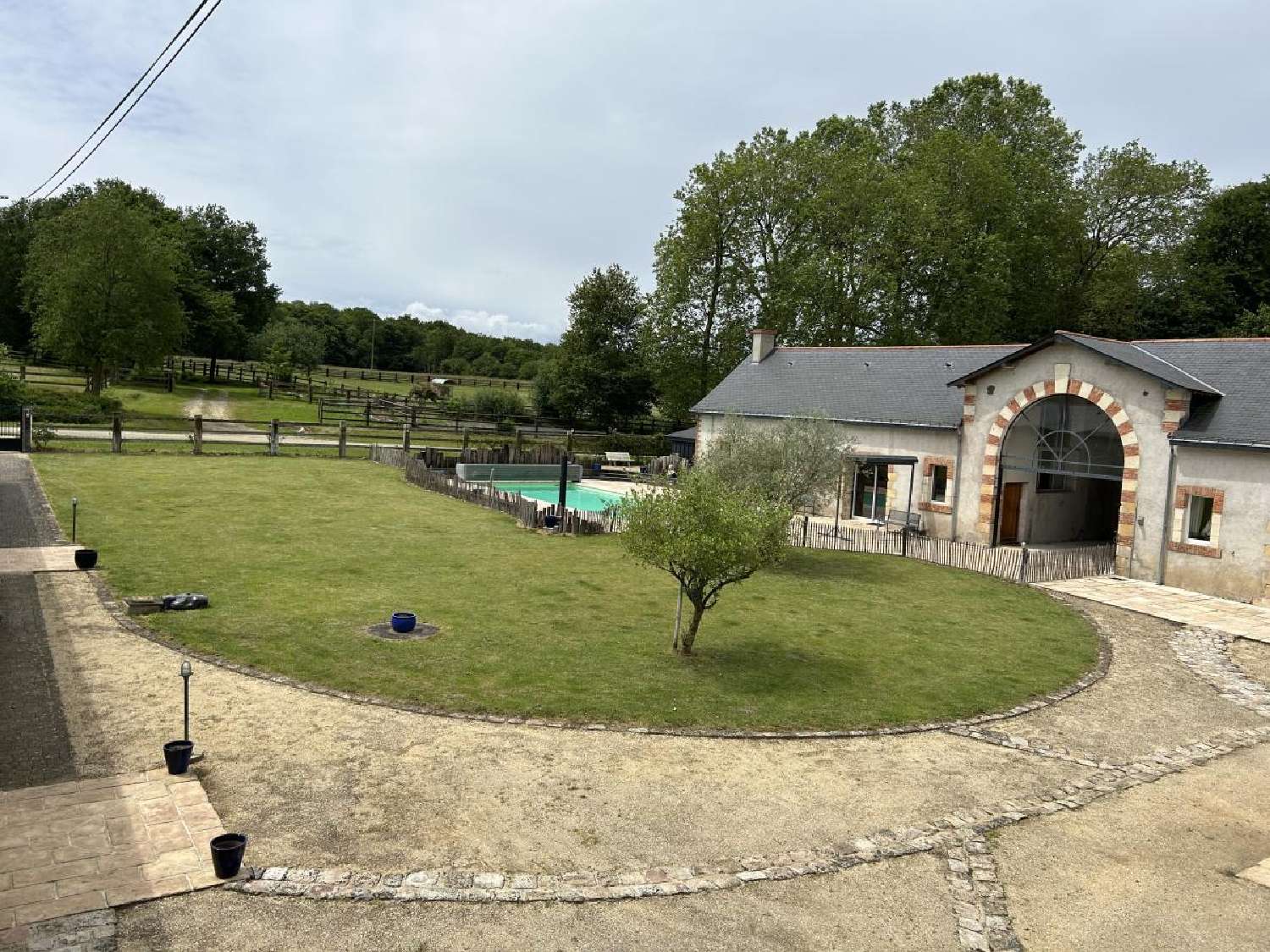 for sale house Seiches-sur-le-Loir Maine-et-Loire 4