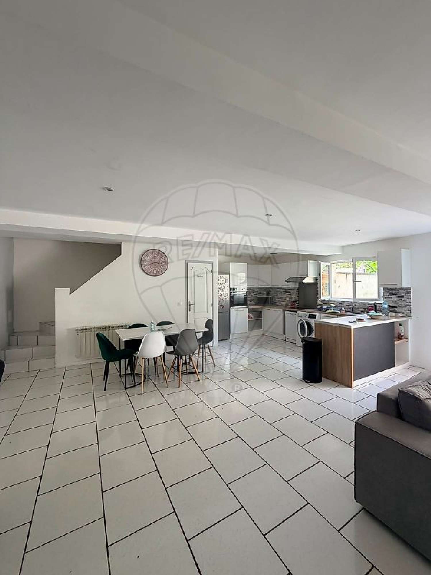 for sale house Sens Yonne 2