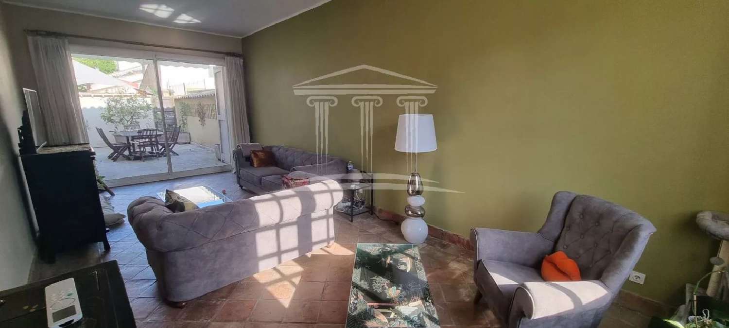 for sale house Sorgues Vaucluse 2