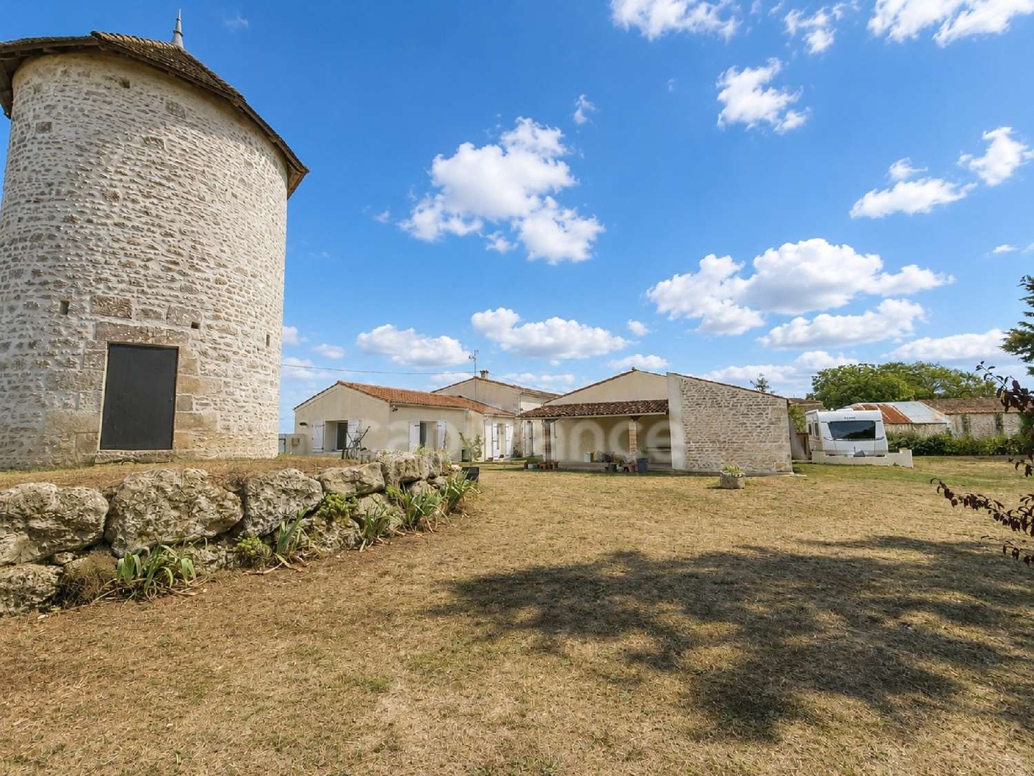  for sale house Thézac Charente-Maritime 2