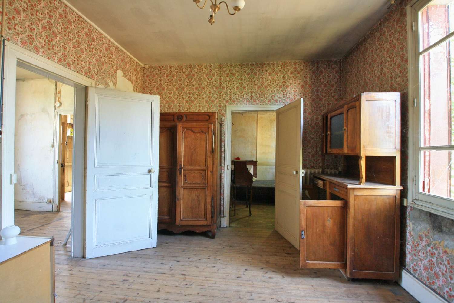 te koop huis Thiel-sur-Acolin Allier 2