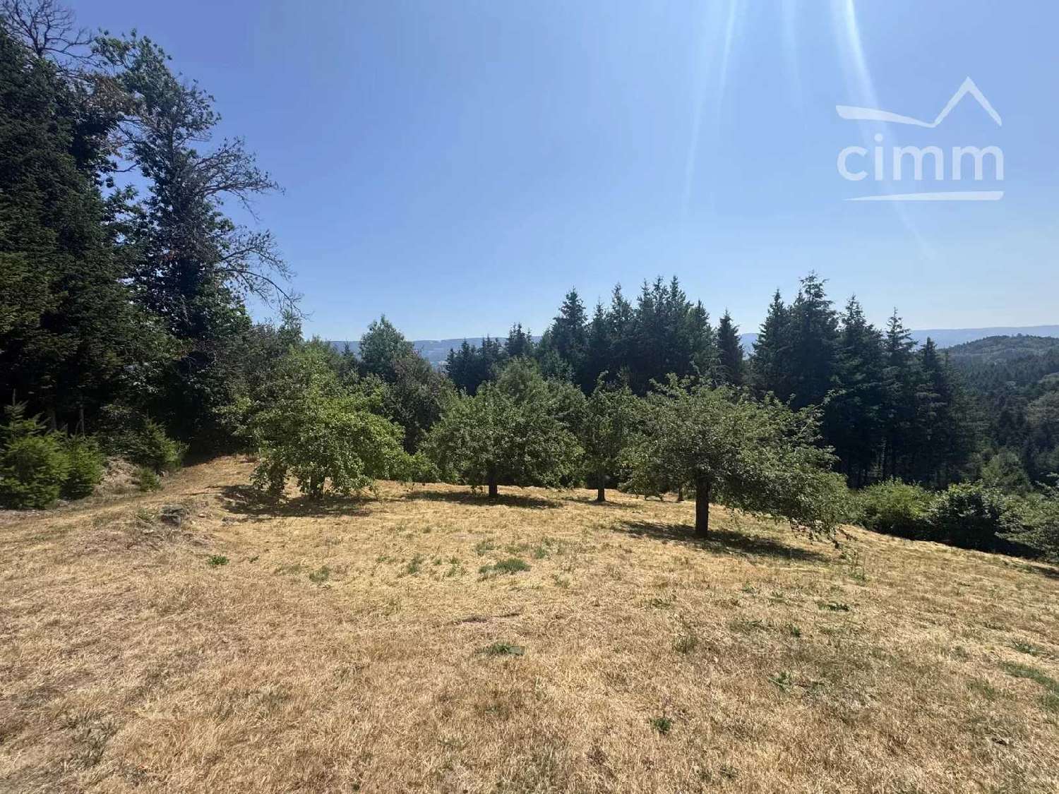 à vendre maison Thiolières Puy-de-Dôme 8