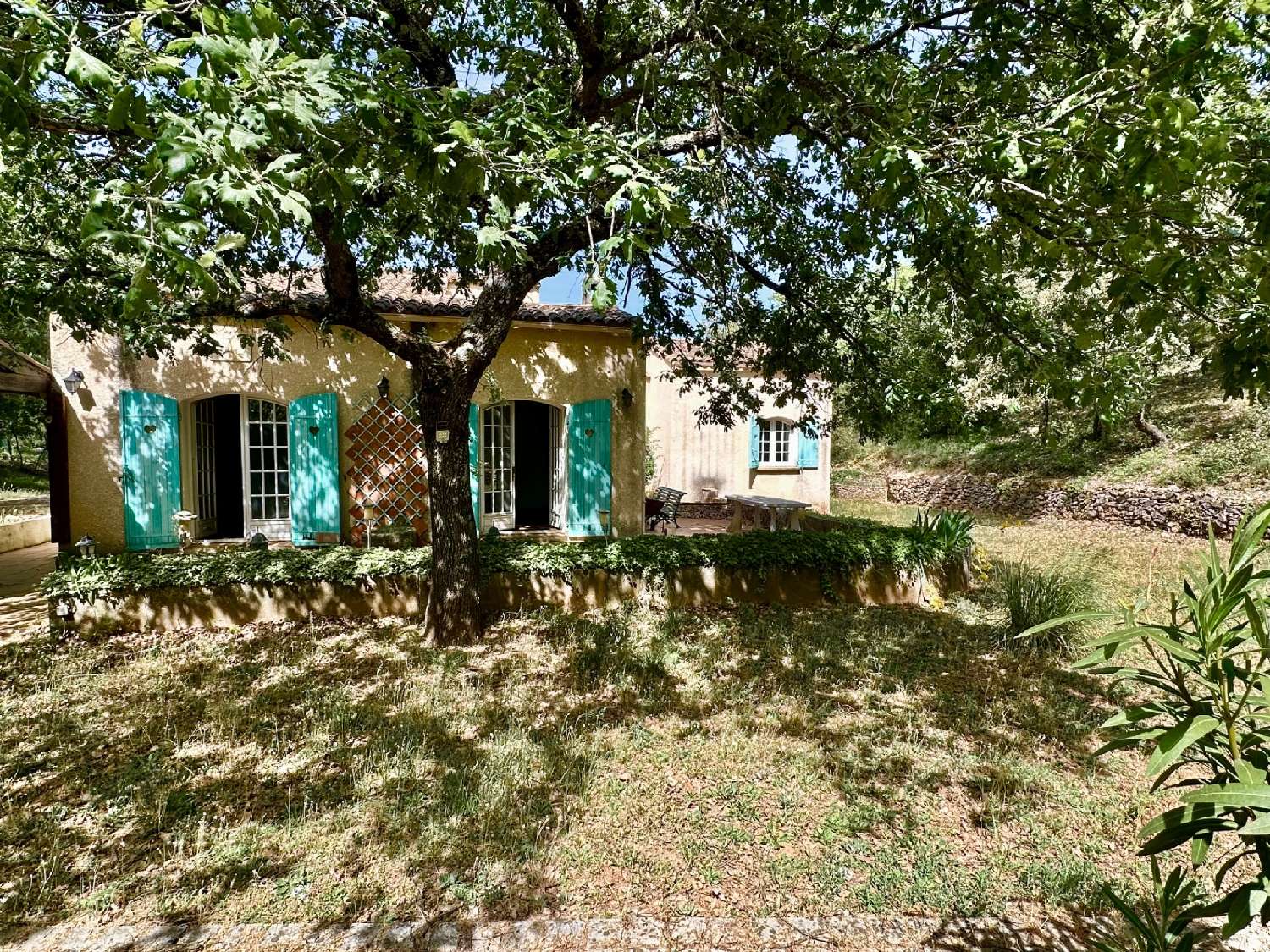 en venta casa Tourves Var 8