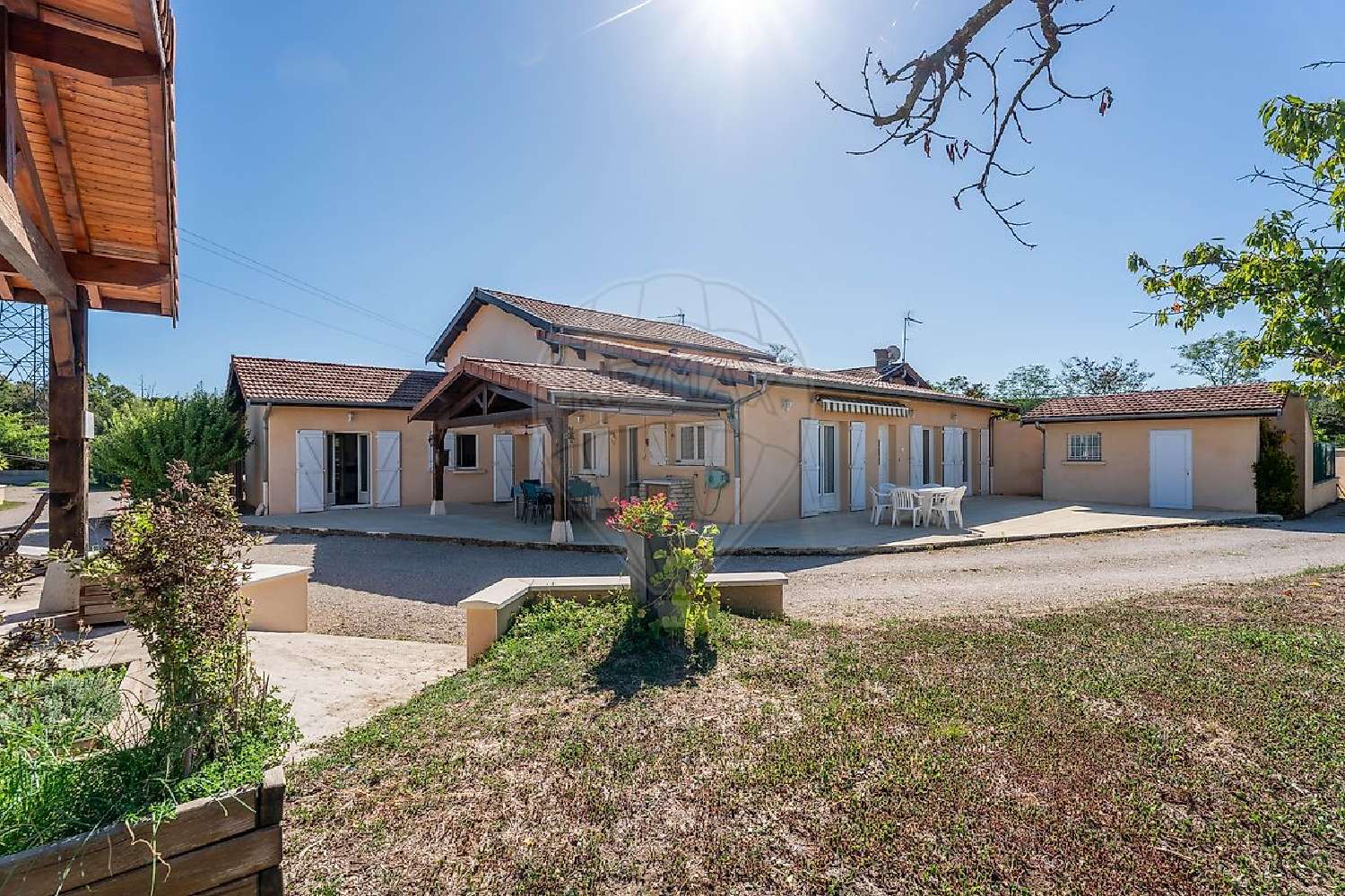 en venta casa Toussieux Ain 1