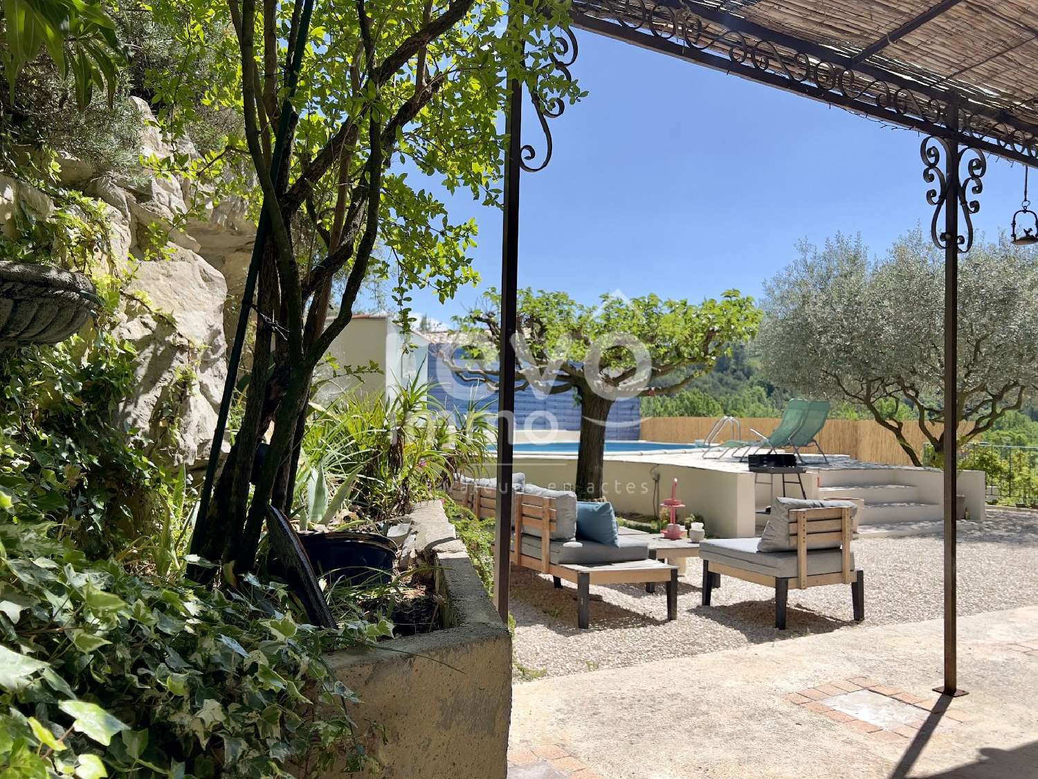 à vendre maison Vaison-la-Romaine Vaucluse 2