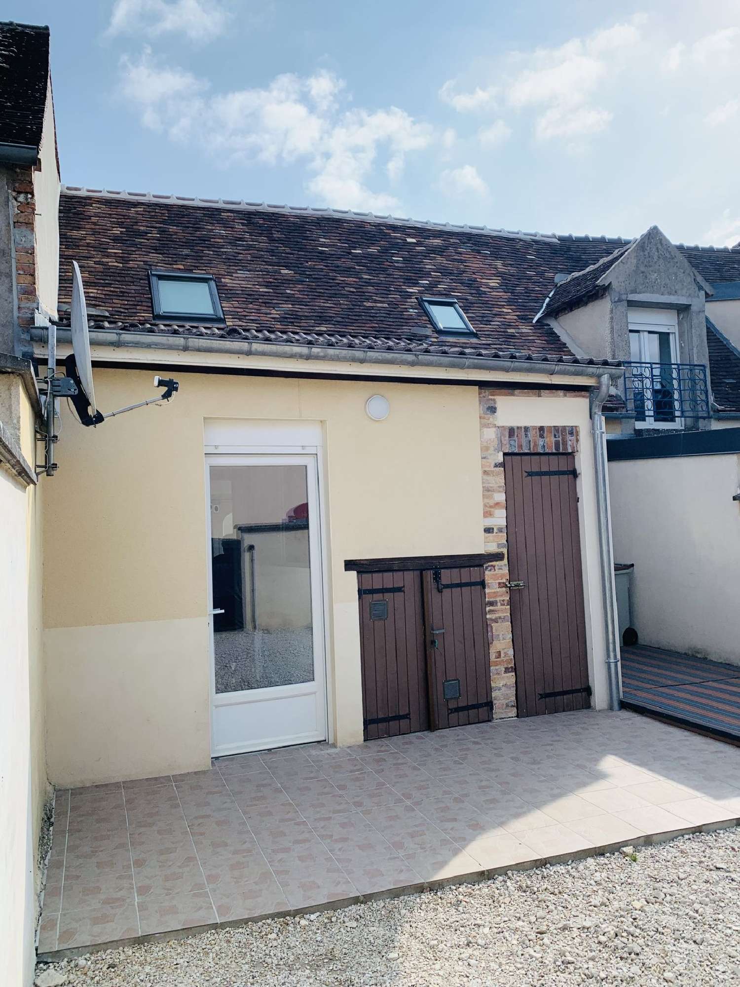 à vendre maison Vallery Yonne 1