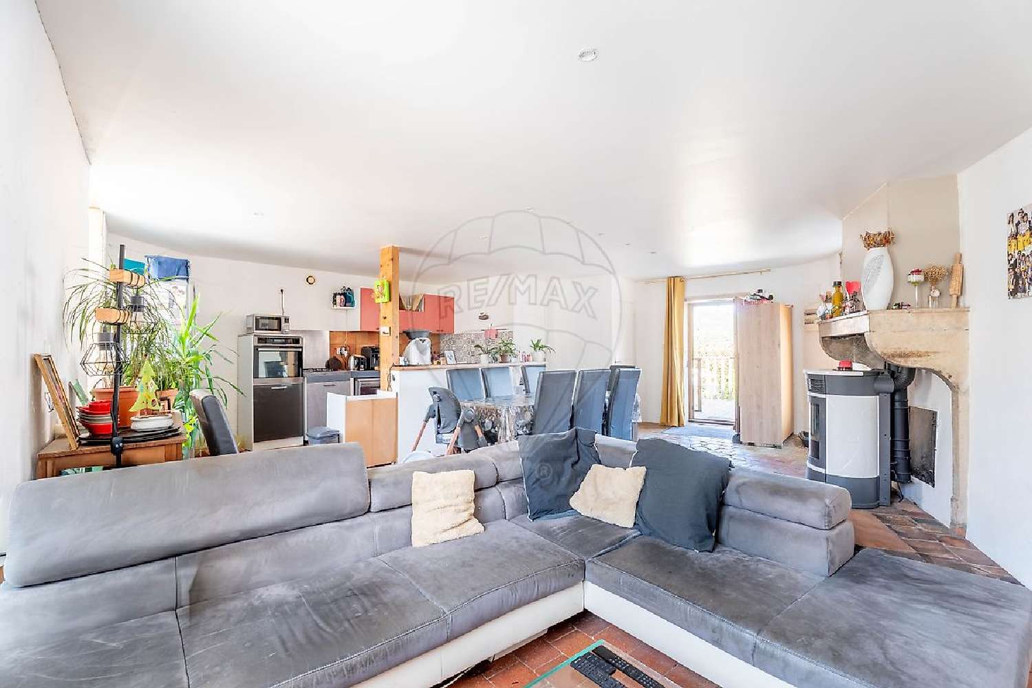 for sale house Vaux-en-Beaujolais Rhône 3