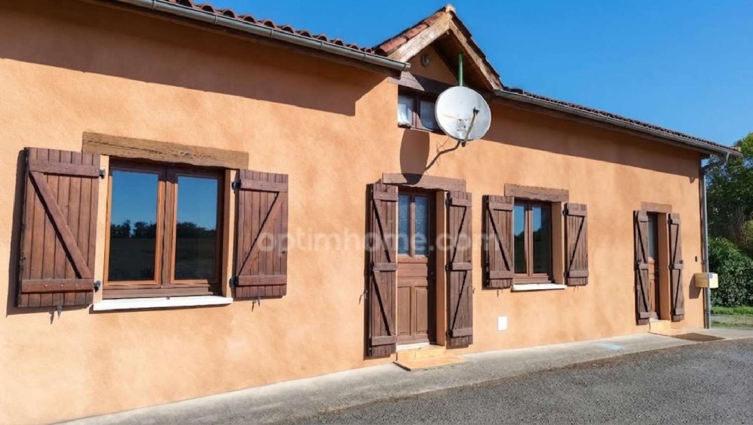 te koop huis Vergoignan Gers 1