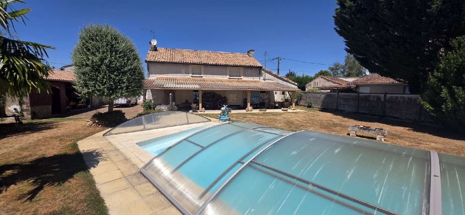 te koop huis Vouneuil-sous-Biard Vienne 1