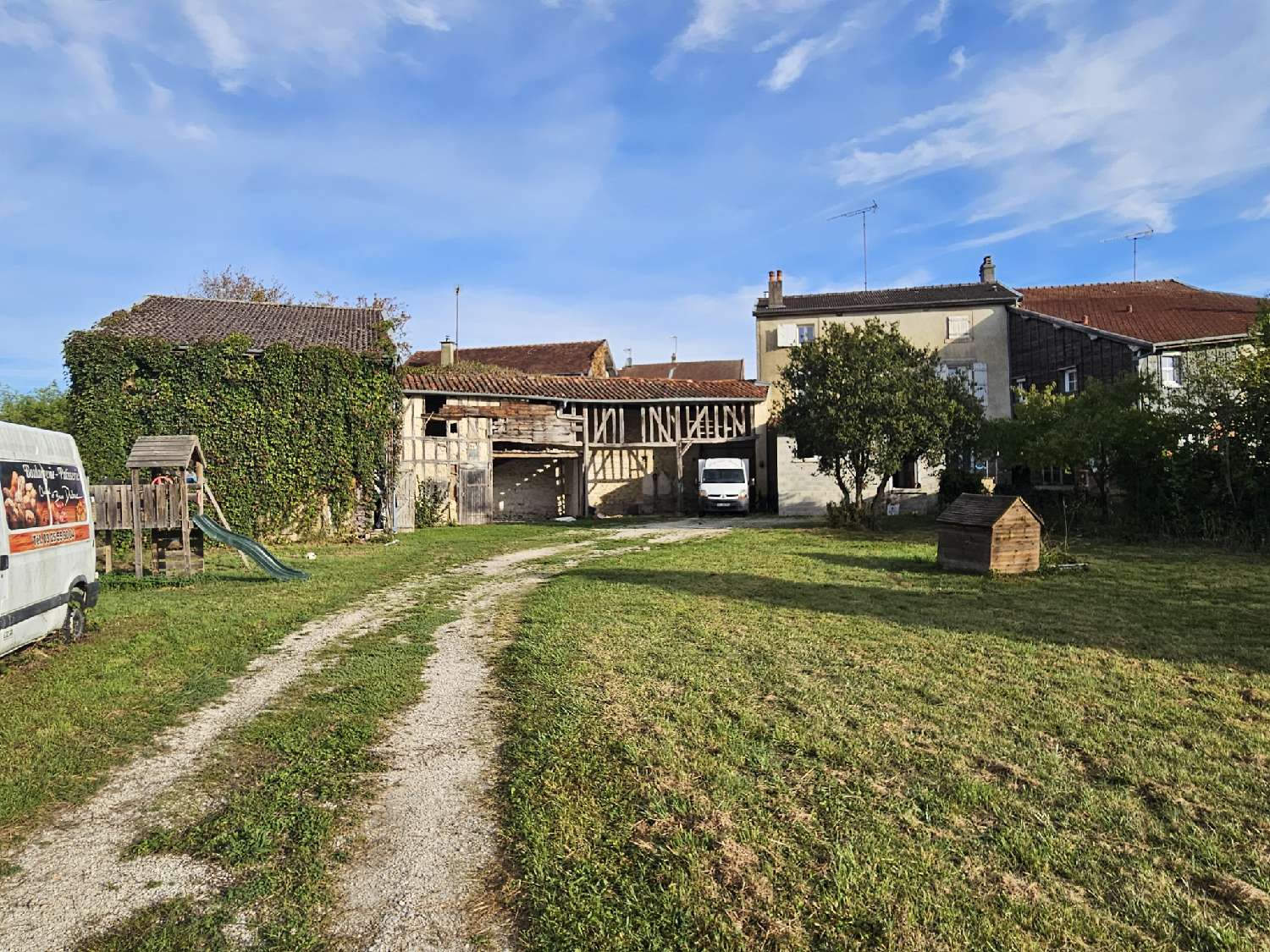 te koop huis Wassy Haute-Marne 3