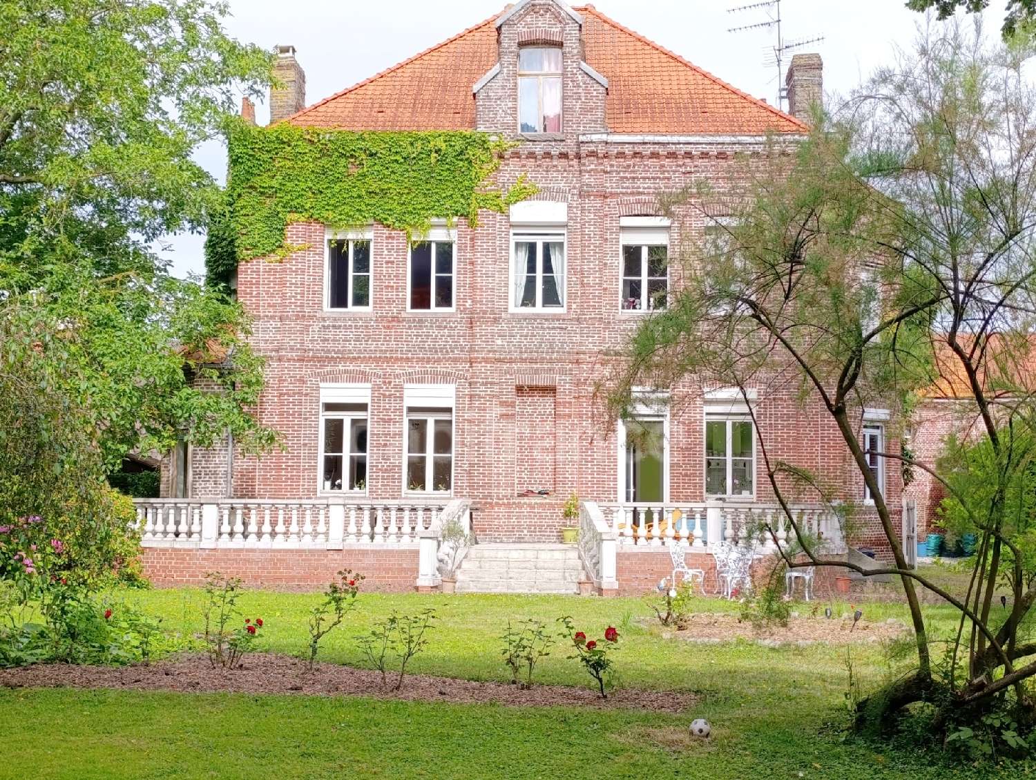 for sale mansion Carvin Pas-de-Calais 1