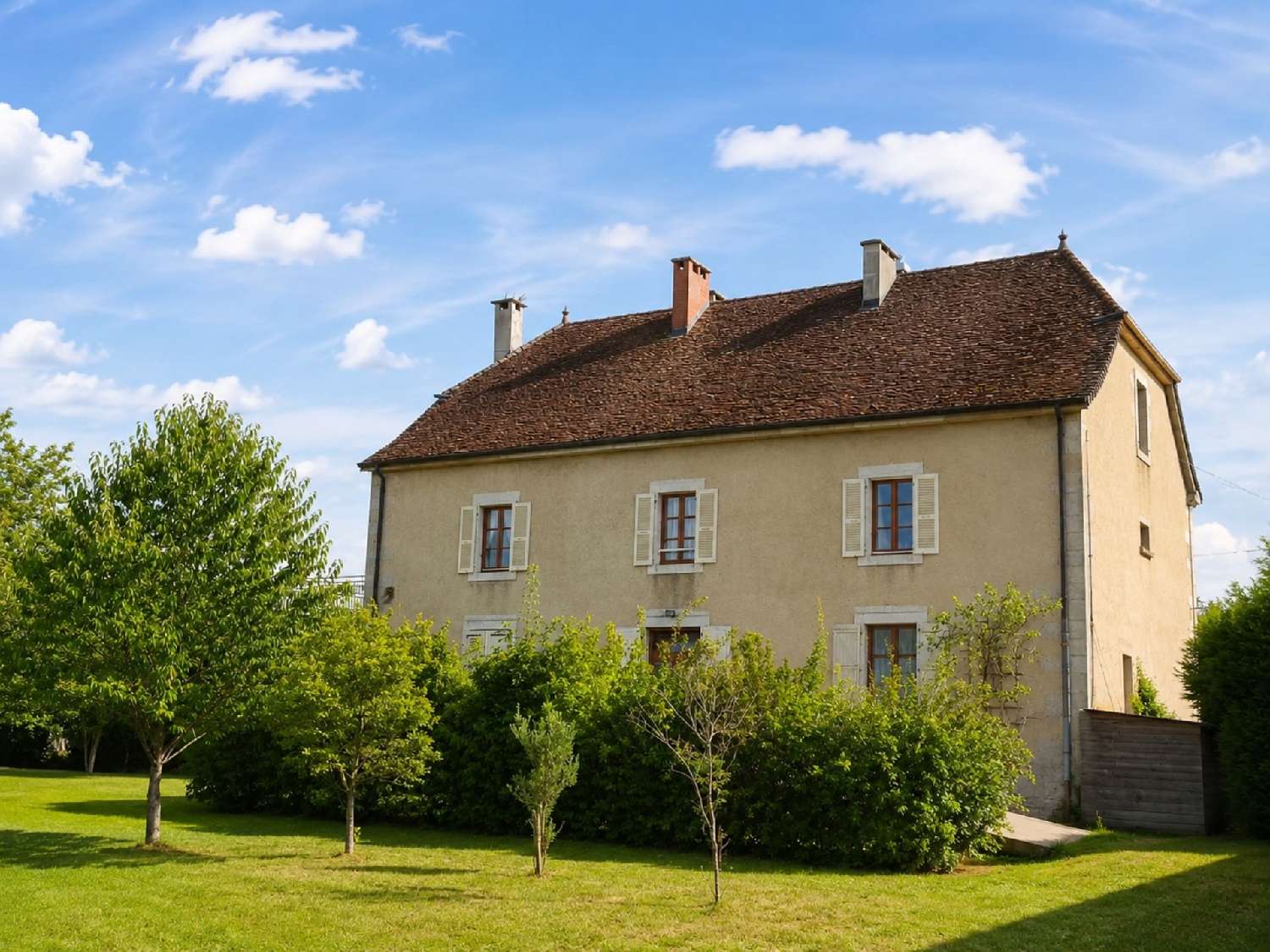  à vendre maison bourgeoise Chamblay Jura 2