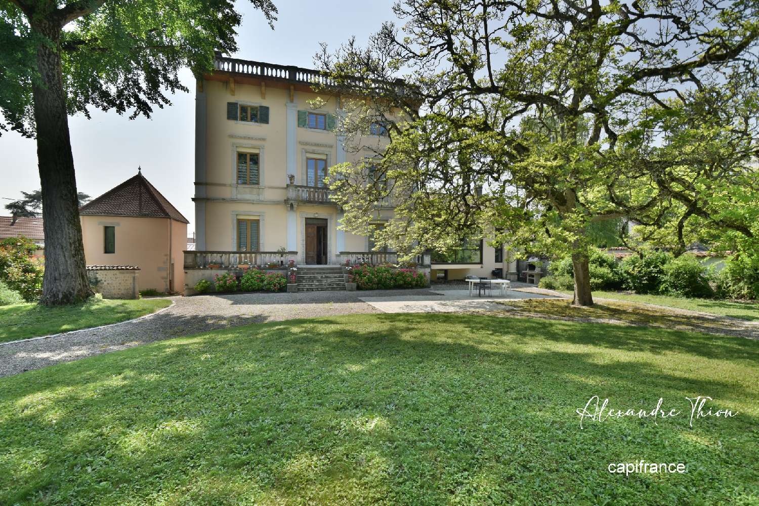 à vendre maison bourgeoise Chazey-sur-Ain Ain 1