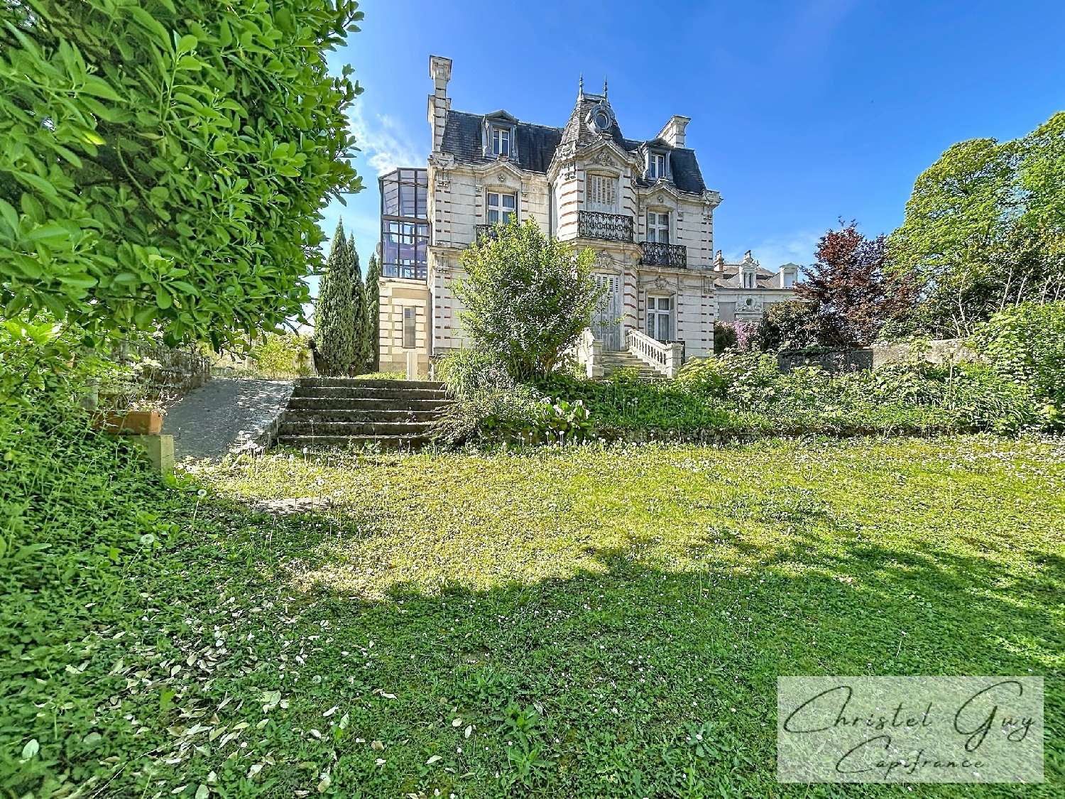 à vendre maison bourgeoise Nogent-sur-Loir Sarthe 2