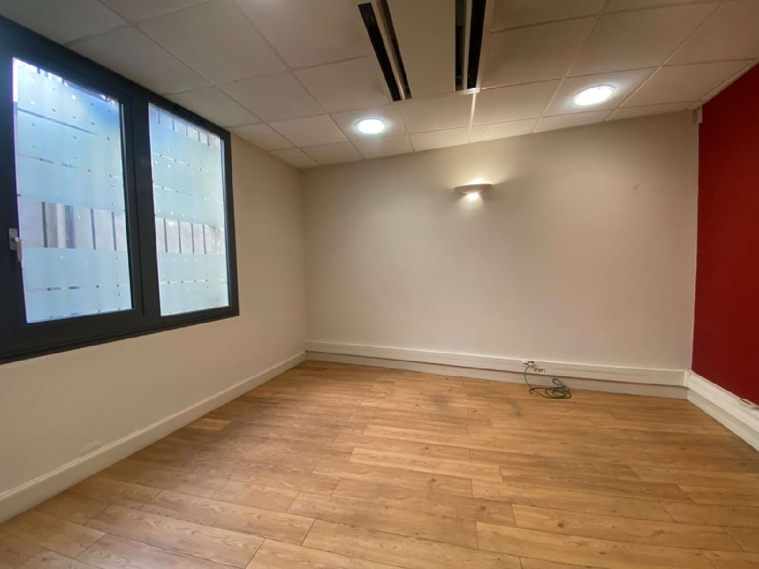  à vendre bureau Alès Gard 3