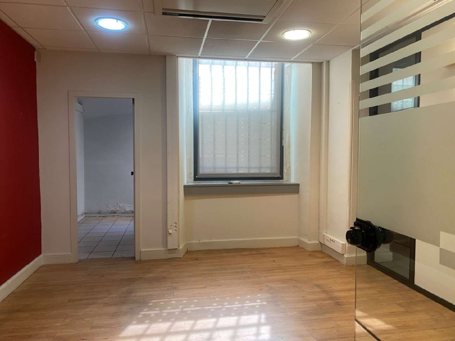  à vendre bureau Alès Gard 7