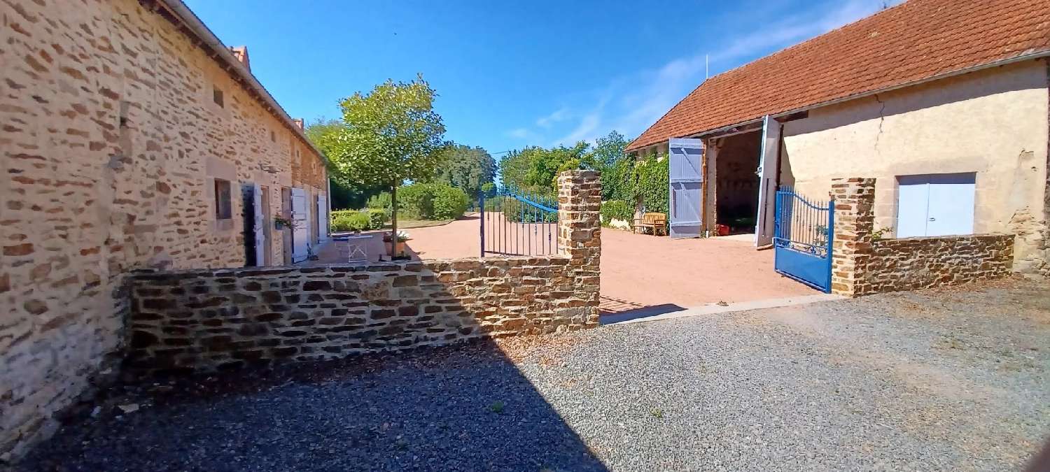 en venta terreno Boussac-Bourg Creuse 4