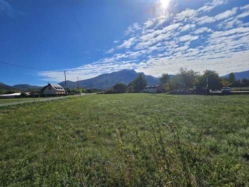 Siradan Hautes-Pyrénées terreno foto