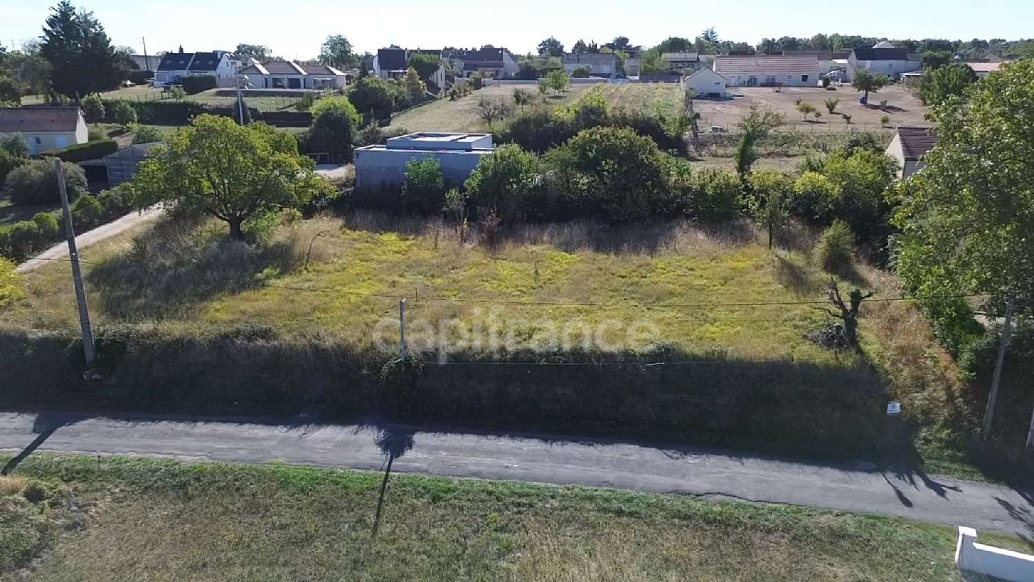  for sale terrain Targé Vienne 2