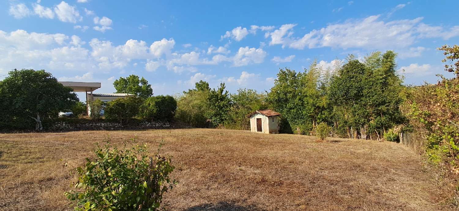 te koop terrein Valence-sur-Baïse Gers 2