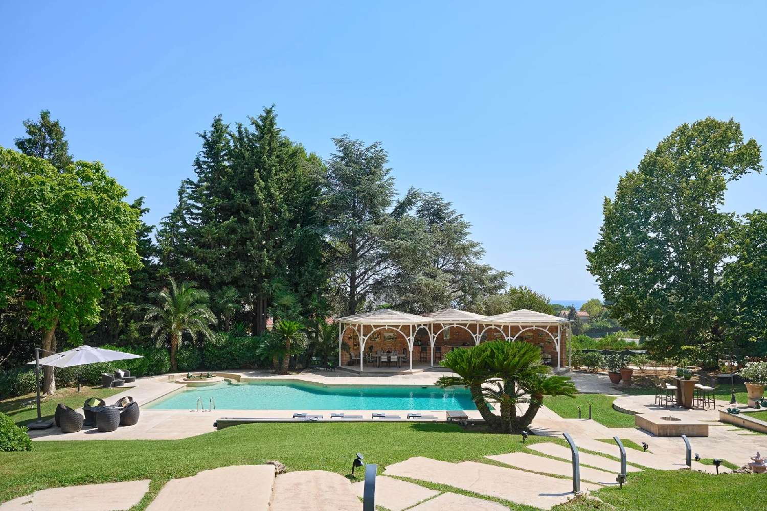for sale villa Antibes Alpes-Maritimes 3