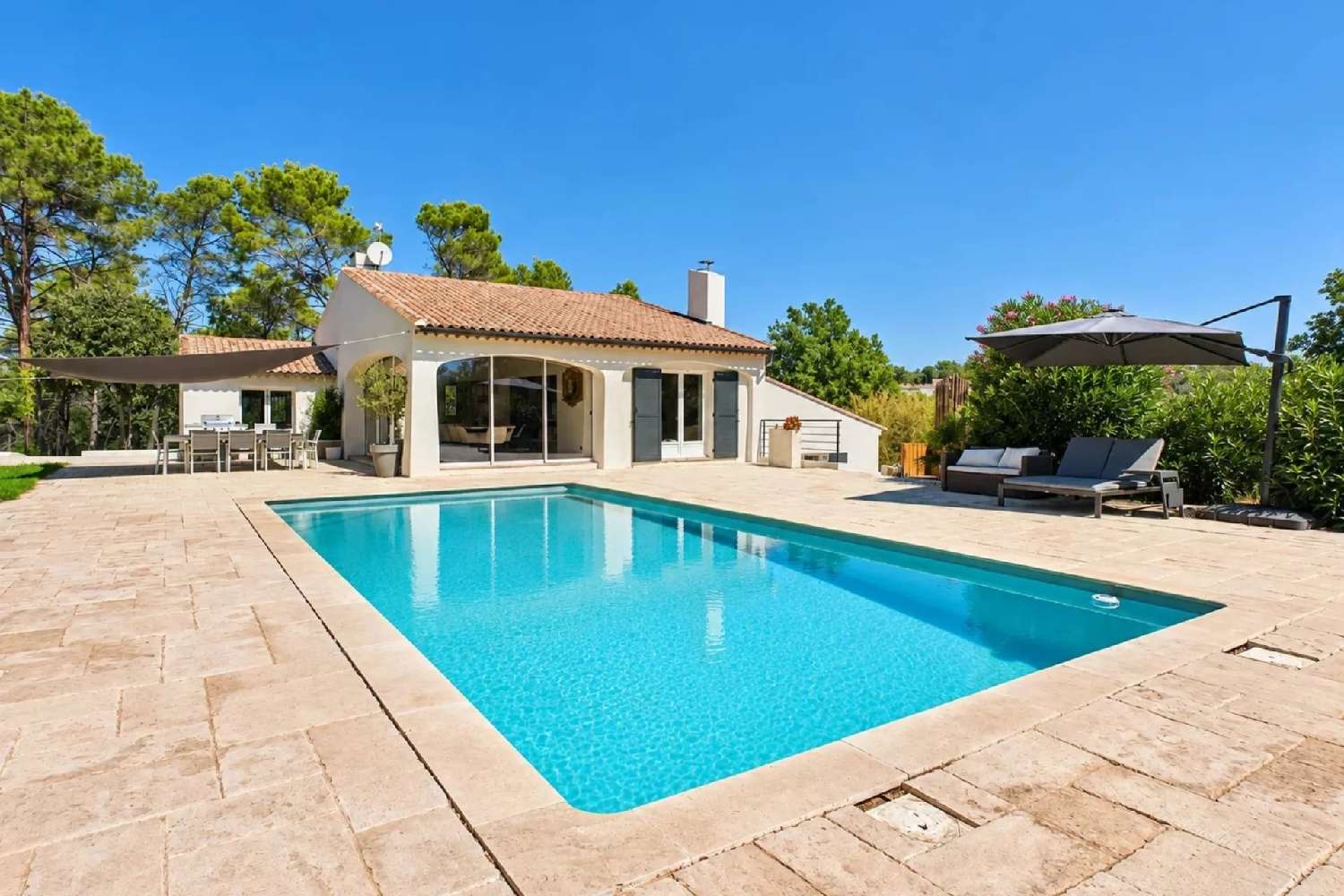 en venta villa Brovès Var 2