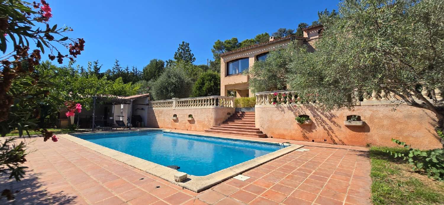  à vendre villa Carnoules Var 2
