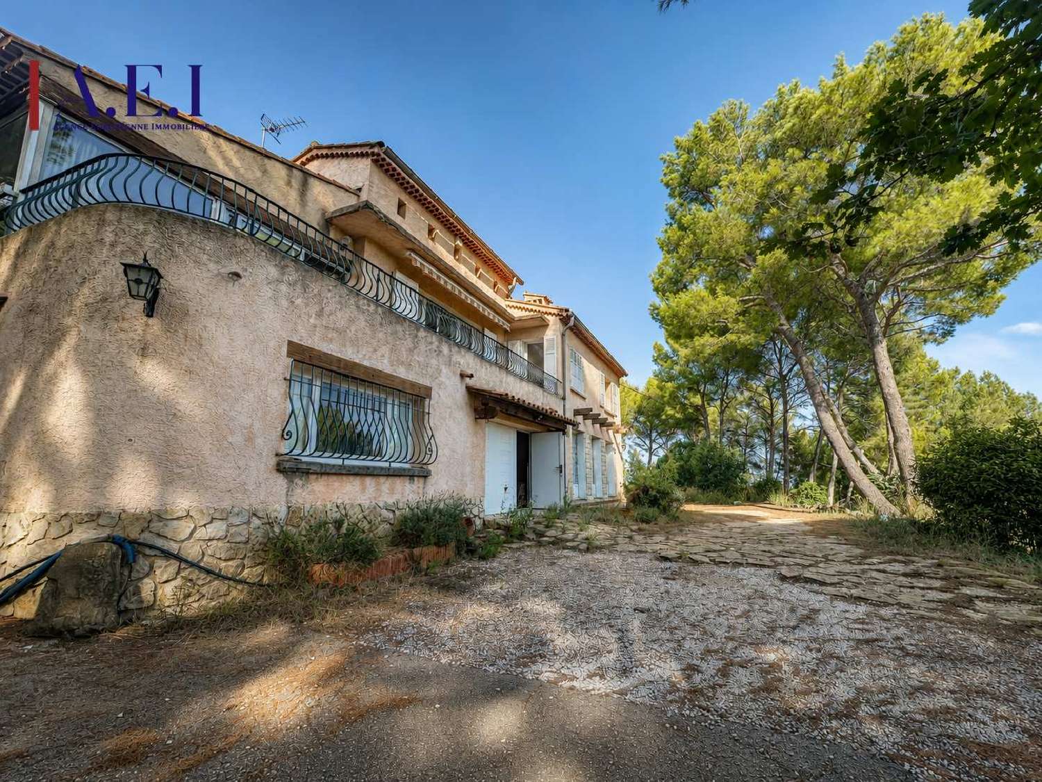 à vendre villa Le Brusc Var 1
