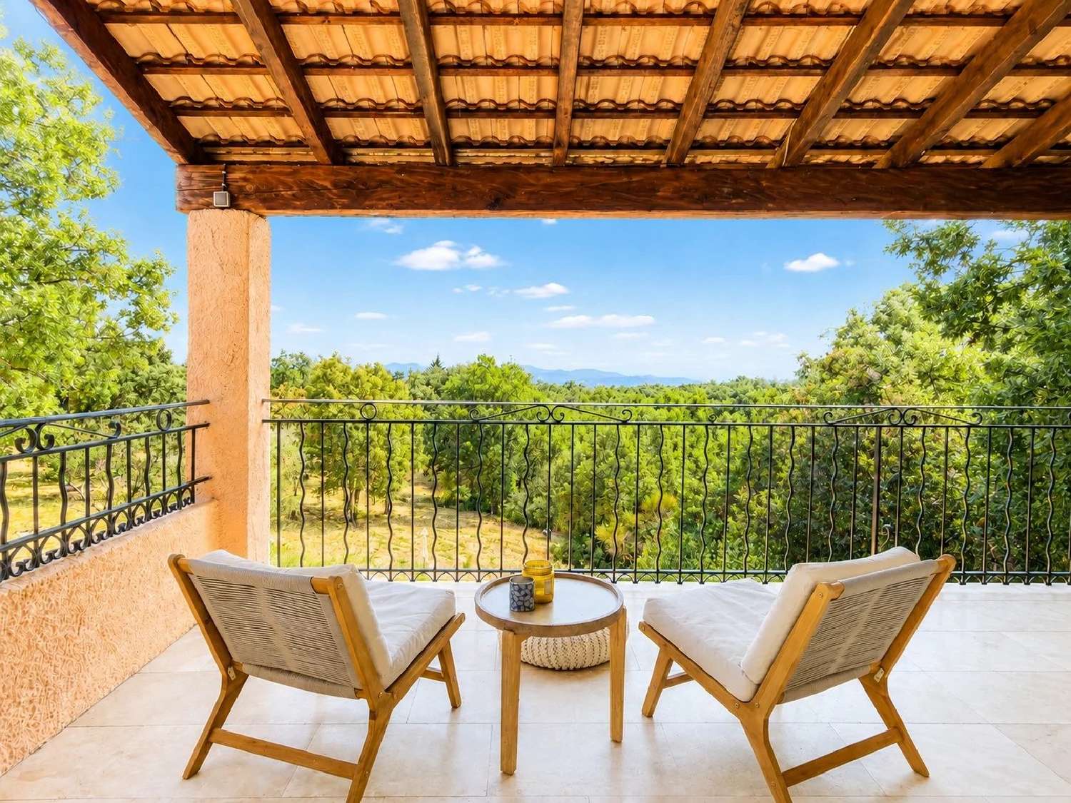 en venta villa Mons Var 5