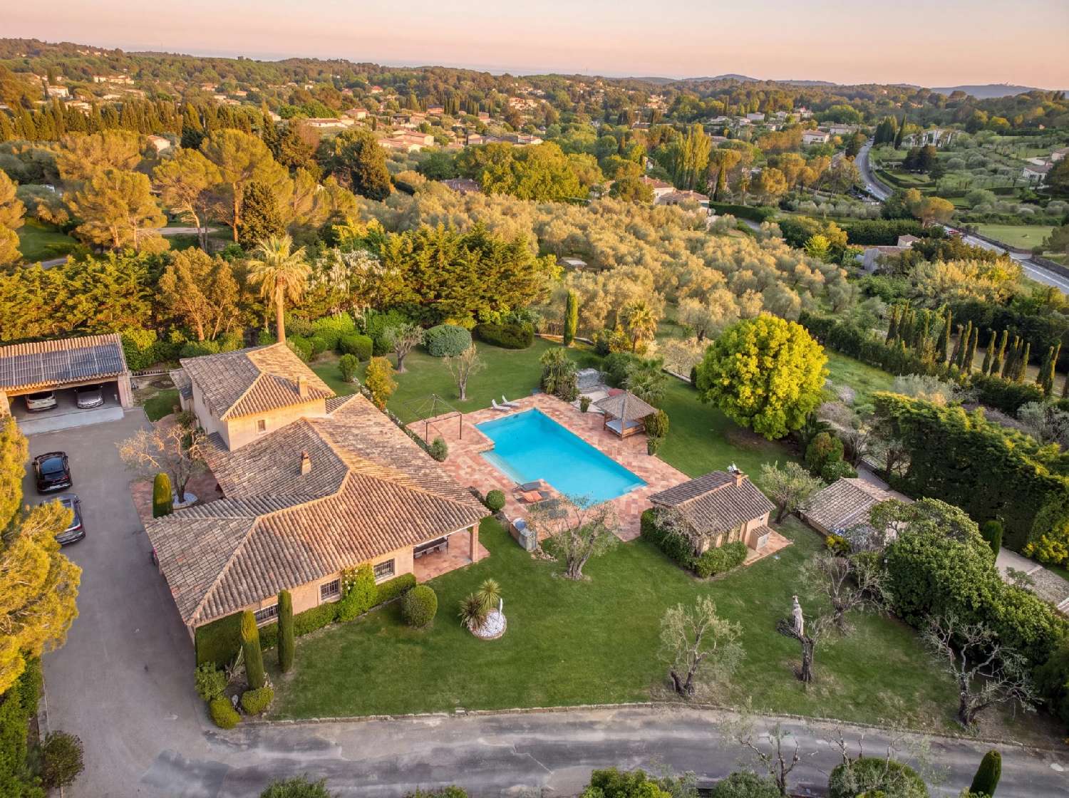 for sale villa Mouans-Sartoux Alpes-Maritimes 4