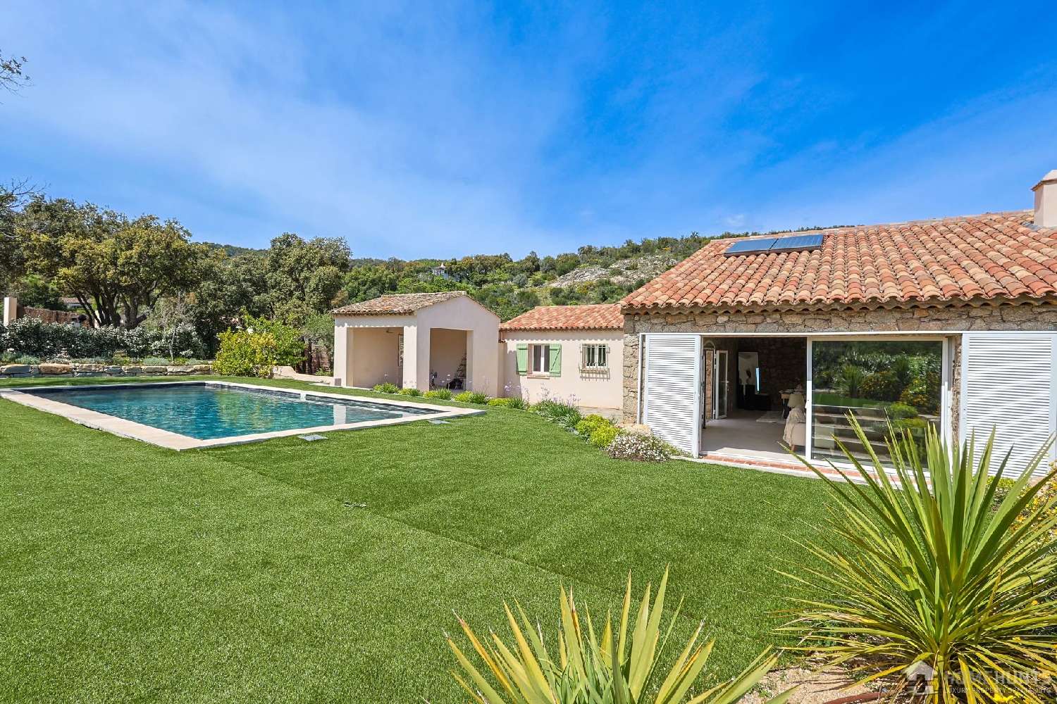 for sale villa Plan-de-la-Tour Var 2