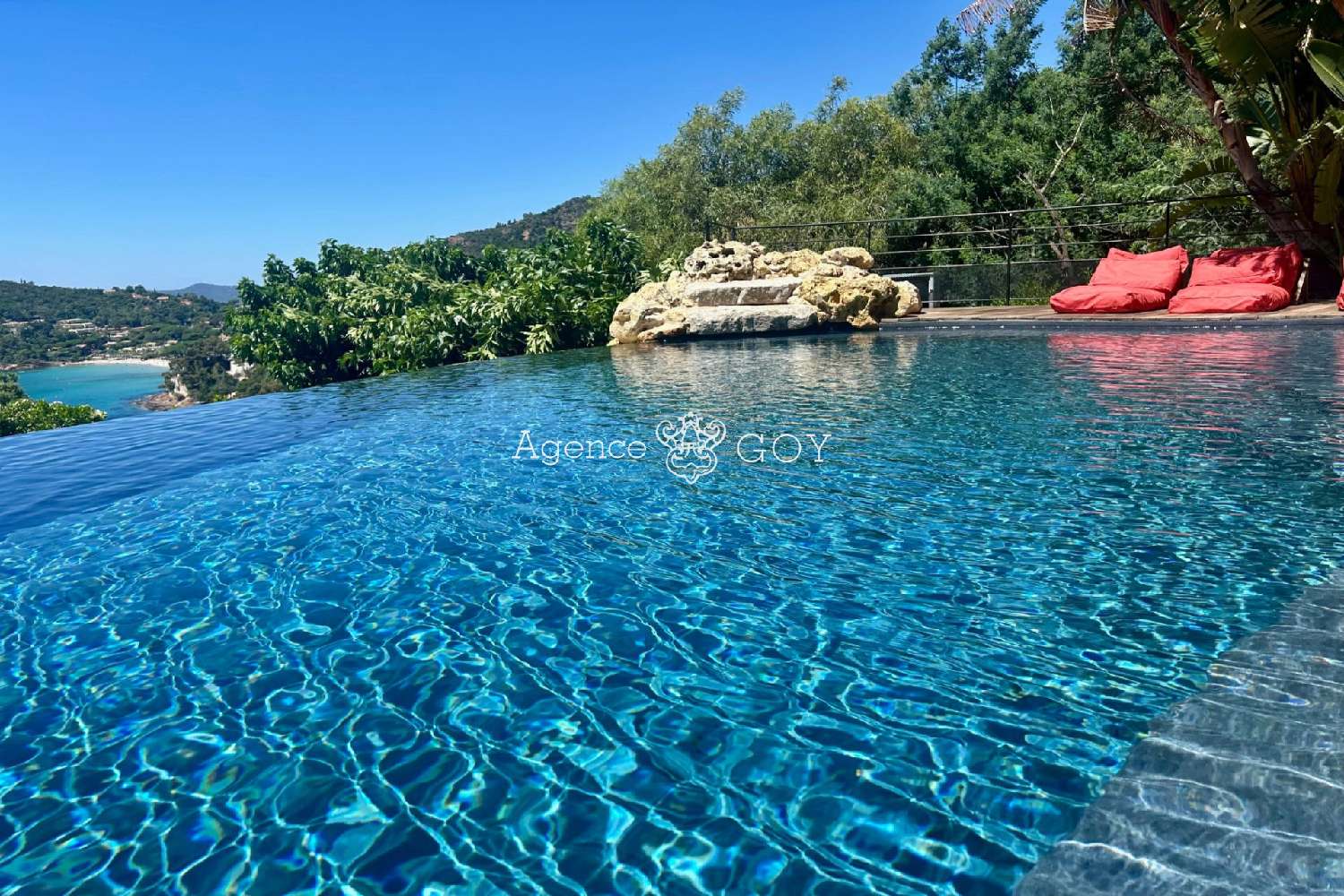 en venta villa Rayol-Canadel-sur-Mer Var 1