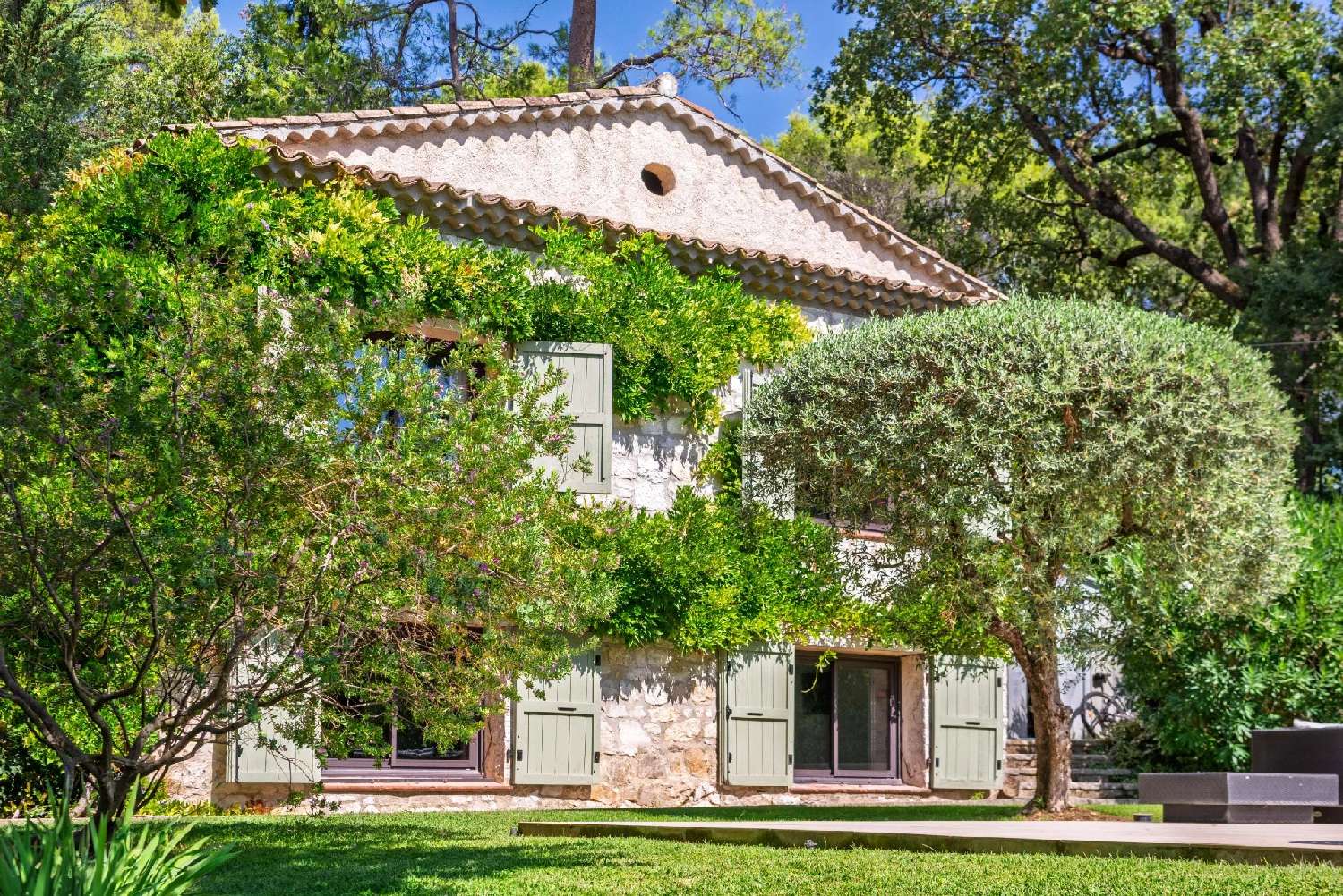 for sale villa Roquefort-les-pins Alpes-Maritimes 3