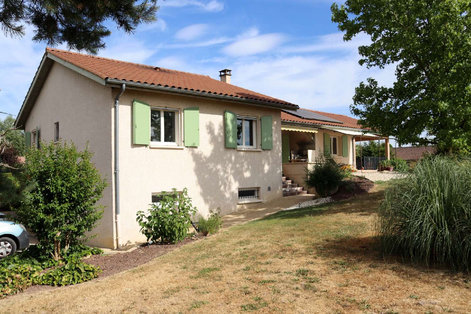 à vendre villa Saint-Bénigne Ain 2