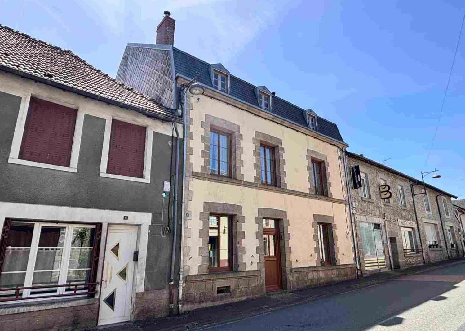 en venta villa Saint-Dizier-Leyrenne Creuse 2