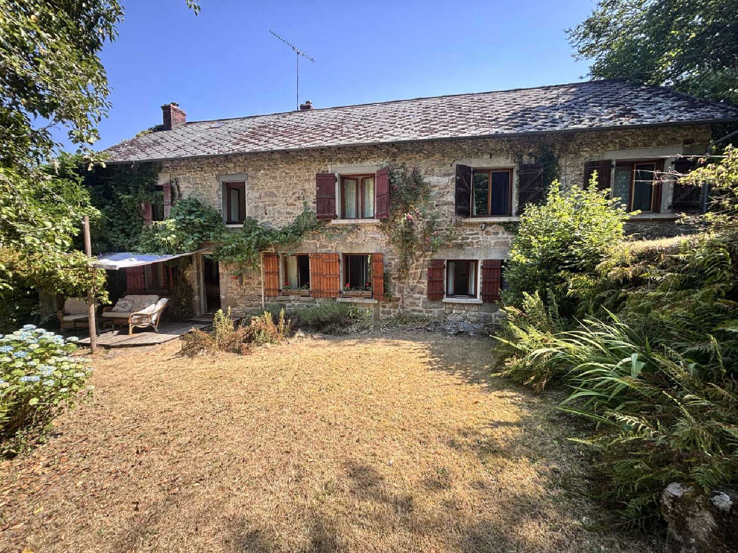  en venta villa Saint-Junien-la-Bregère Creuse 2