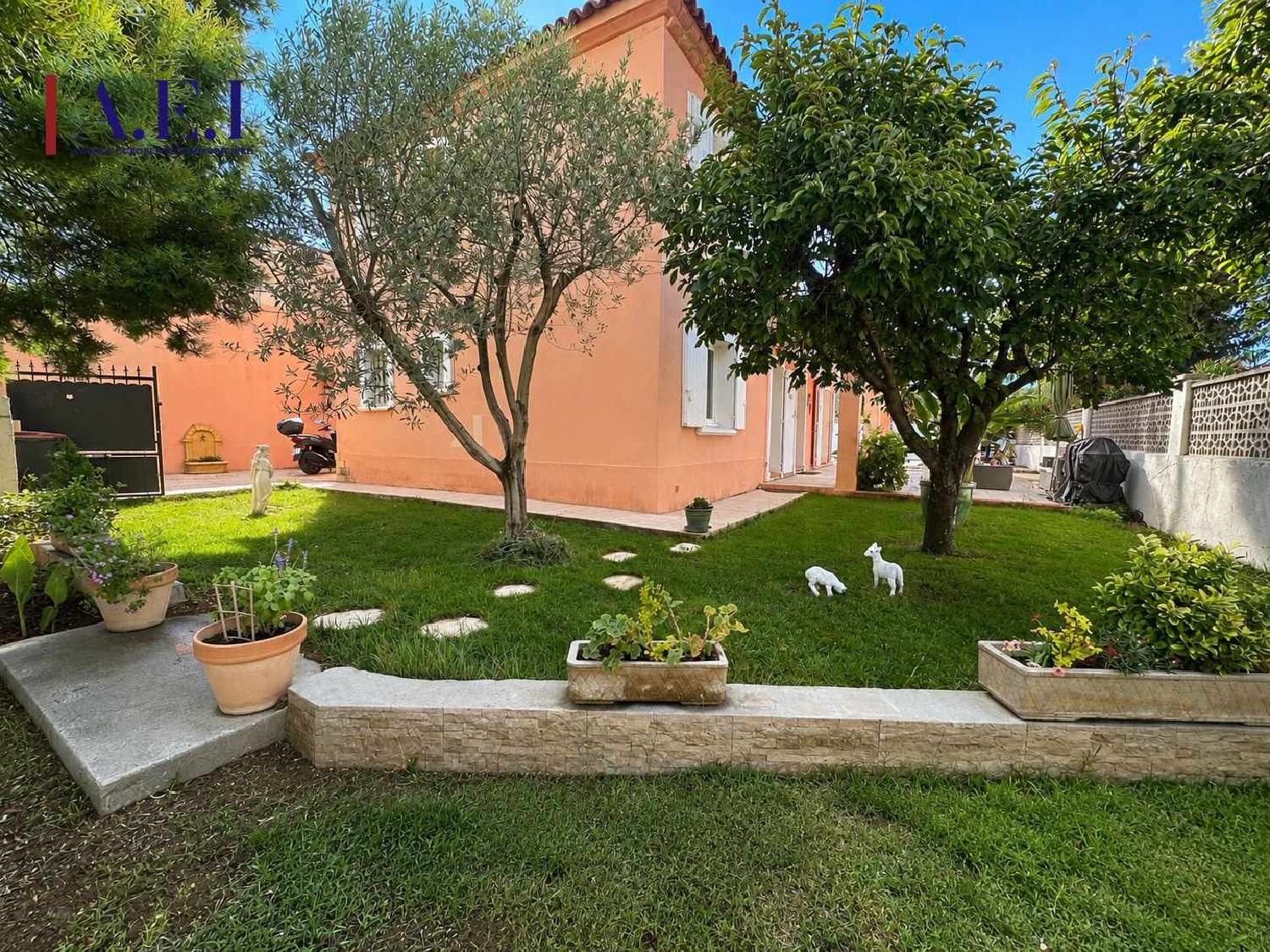 for sale villa Sanary-sur-Mer Var 2