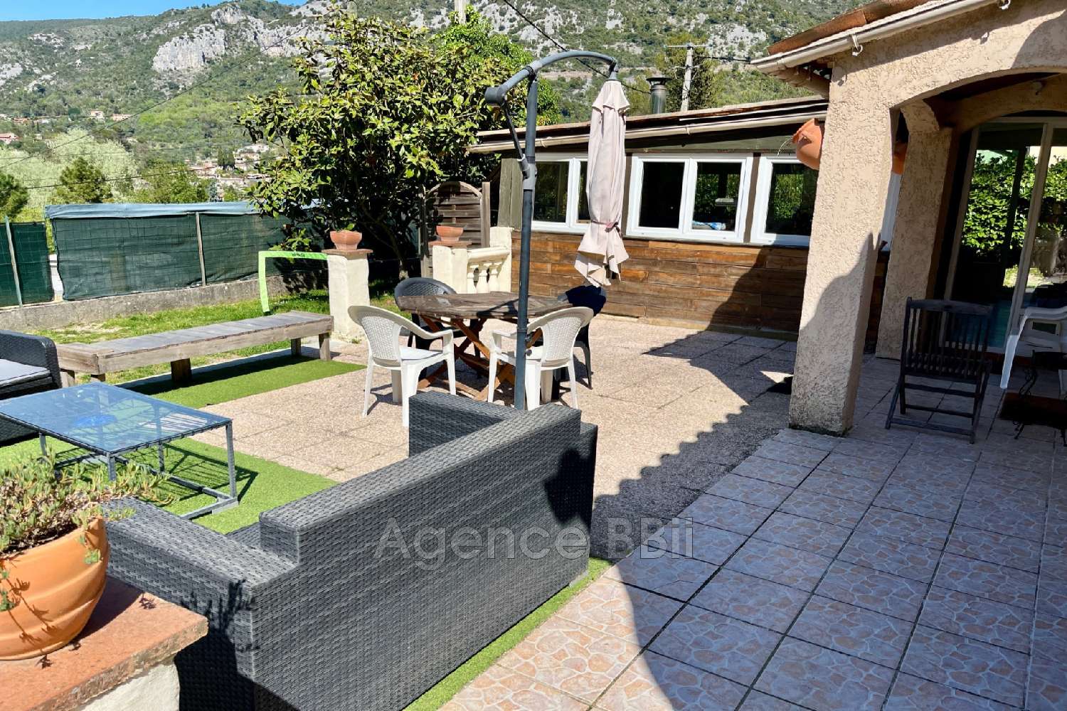  à vendre villa Tourrette-Levens Alpes-Maritimes 1