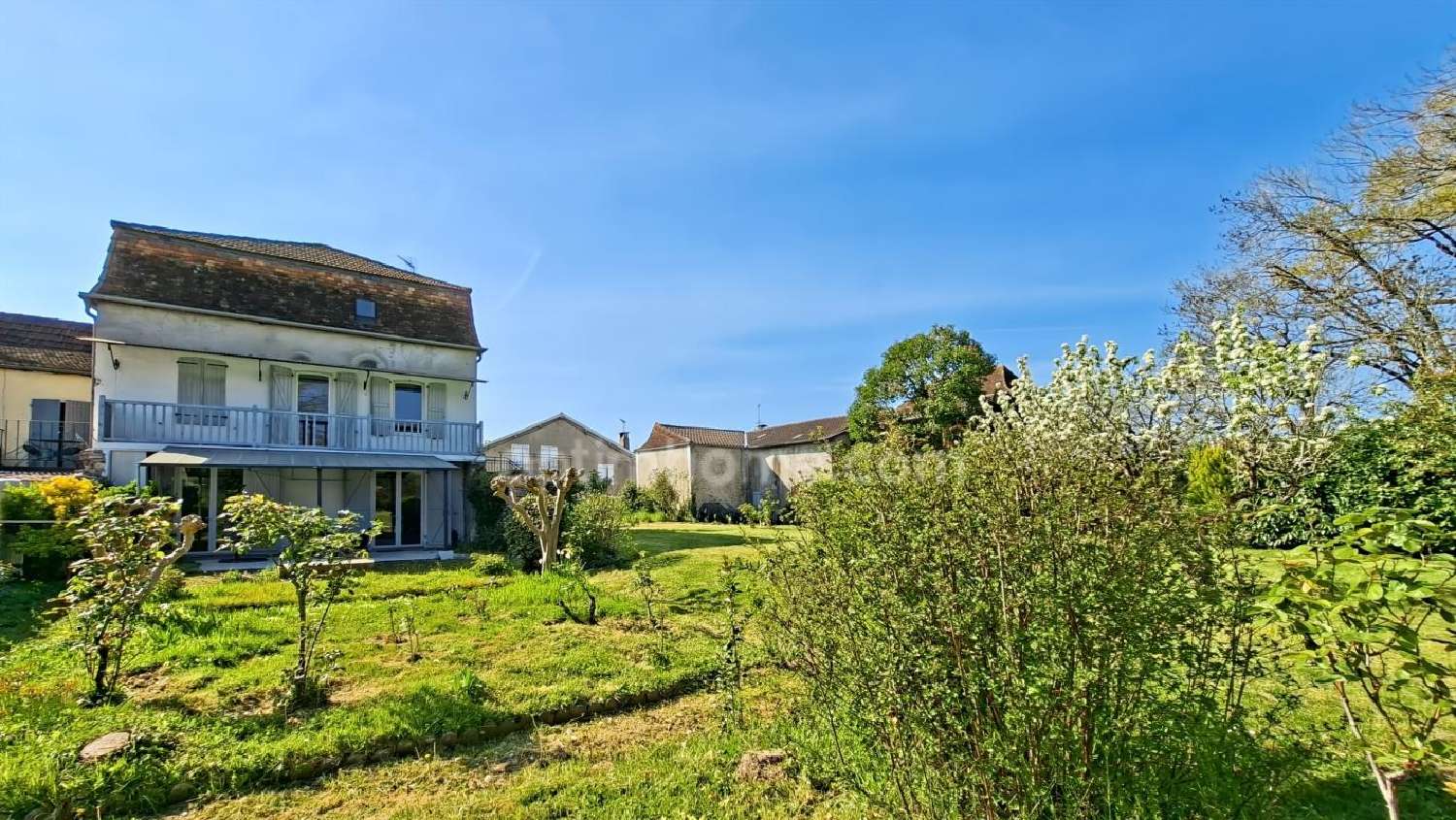 te koop dorpshuis Laas Pyrénées-Atlantiques 3