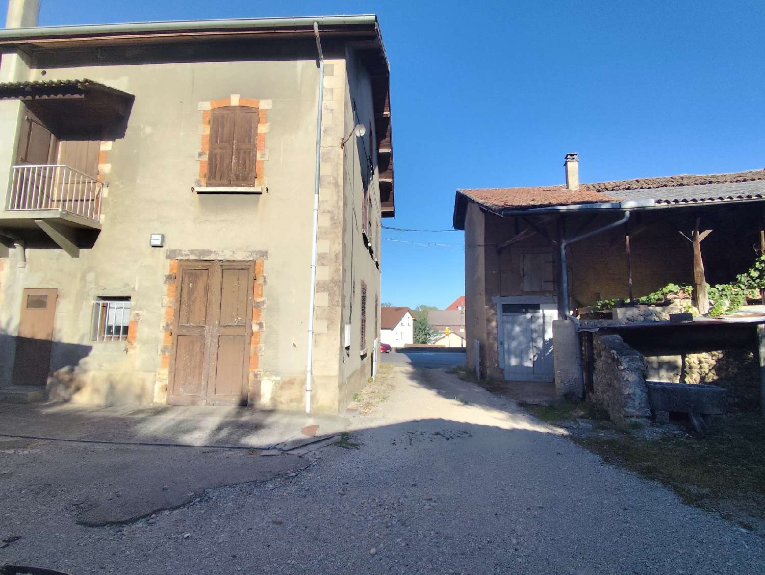  for sale village house Montferrat Isère 8