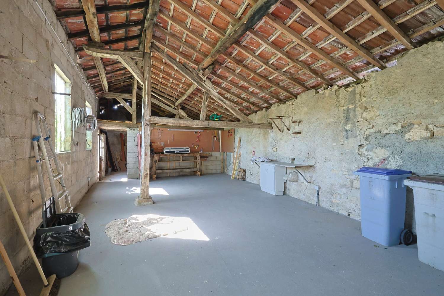 à vendre maison de village Saint-Hymetière Jura 5