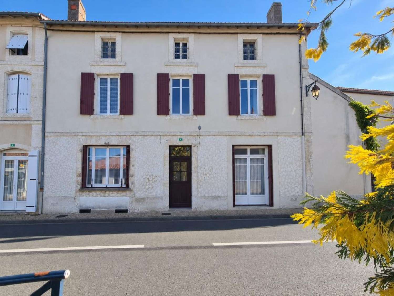 for sale village house Saint-Laurent-de-Céris Charente 1