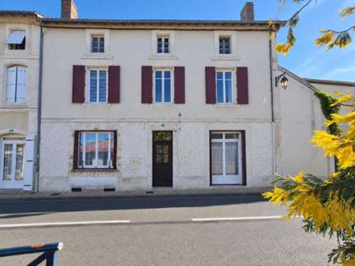Saint-Laurent-de-Céris Charente village house foto 7413323